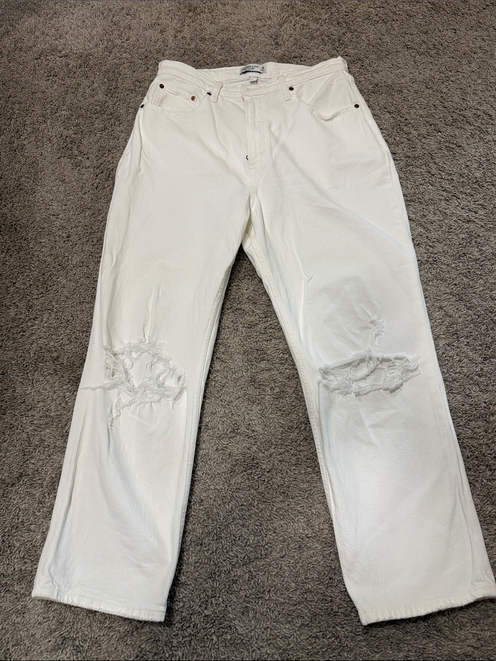 Abercrombie & Fitch White Ankle Straight ultra high rise jeans -32/14